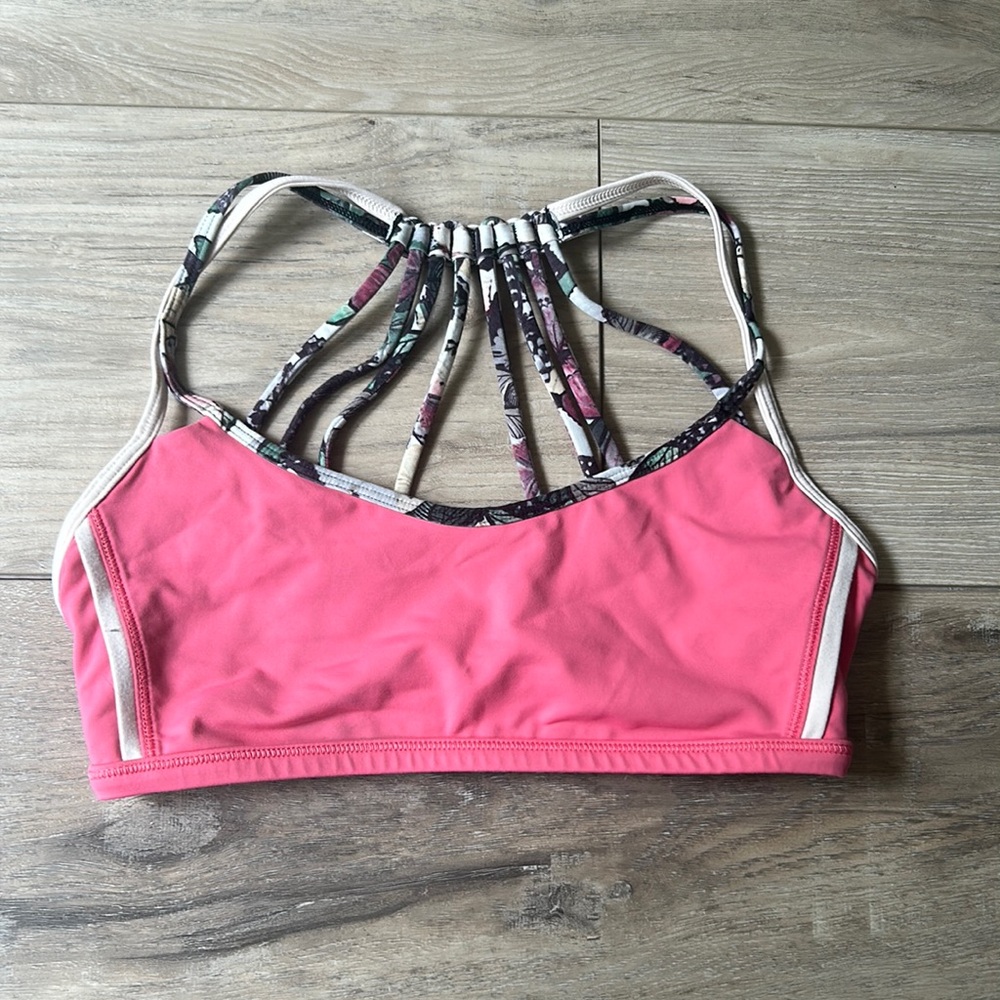 LULULEMON FREE TO BE WILD pink sports bra
